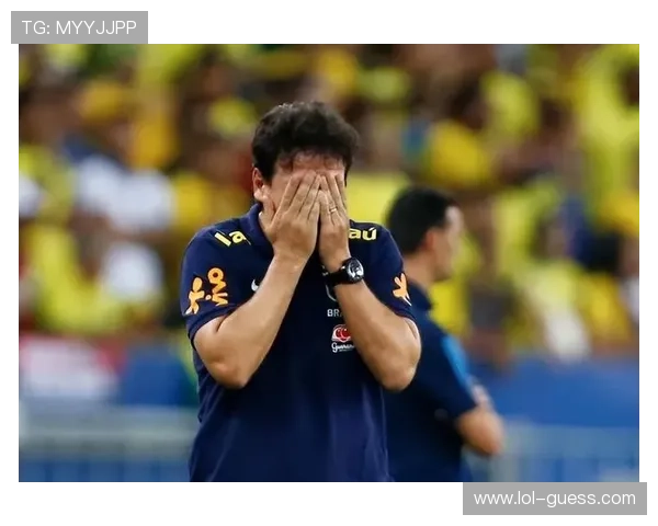 特写：梅斯虽败犹荣，球迷高歌支持球队