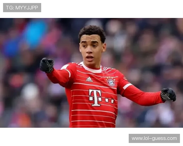 穆西亚拉全场11次赢得对抗，成拜仁进攻核心